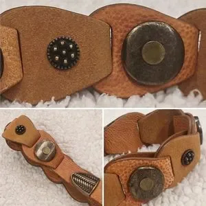 RARE*FREE PEOPLE Medallion Raw Cowhide Leather Bohemian Belt $98-FP.COM 2021\' Free People | Accessories | Rarefree People Medallion  main image 4